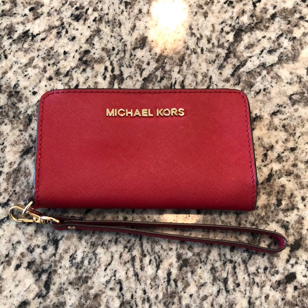 Michael Kors wristlet